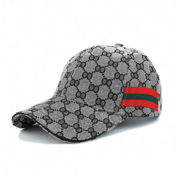 New Fashion Trend Red Green Stripe Black Baseball Cap Classic Men Women Outdoor Casual Sport Trucker Hat Dad Hats