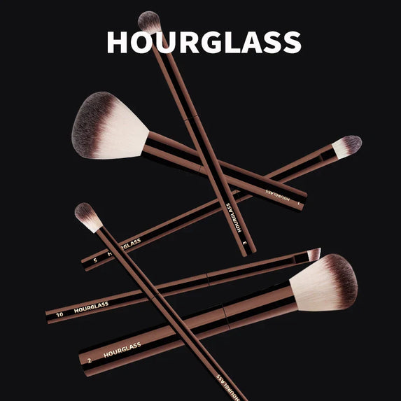 Hourglass Makeup Brush- No.20 Vanish Seamless Finish Foundation Brush Soft Fiber Hair Fashion Design Single Face Brush