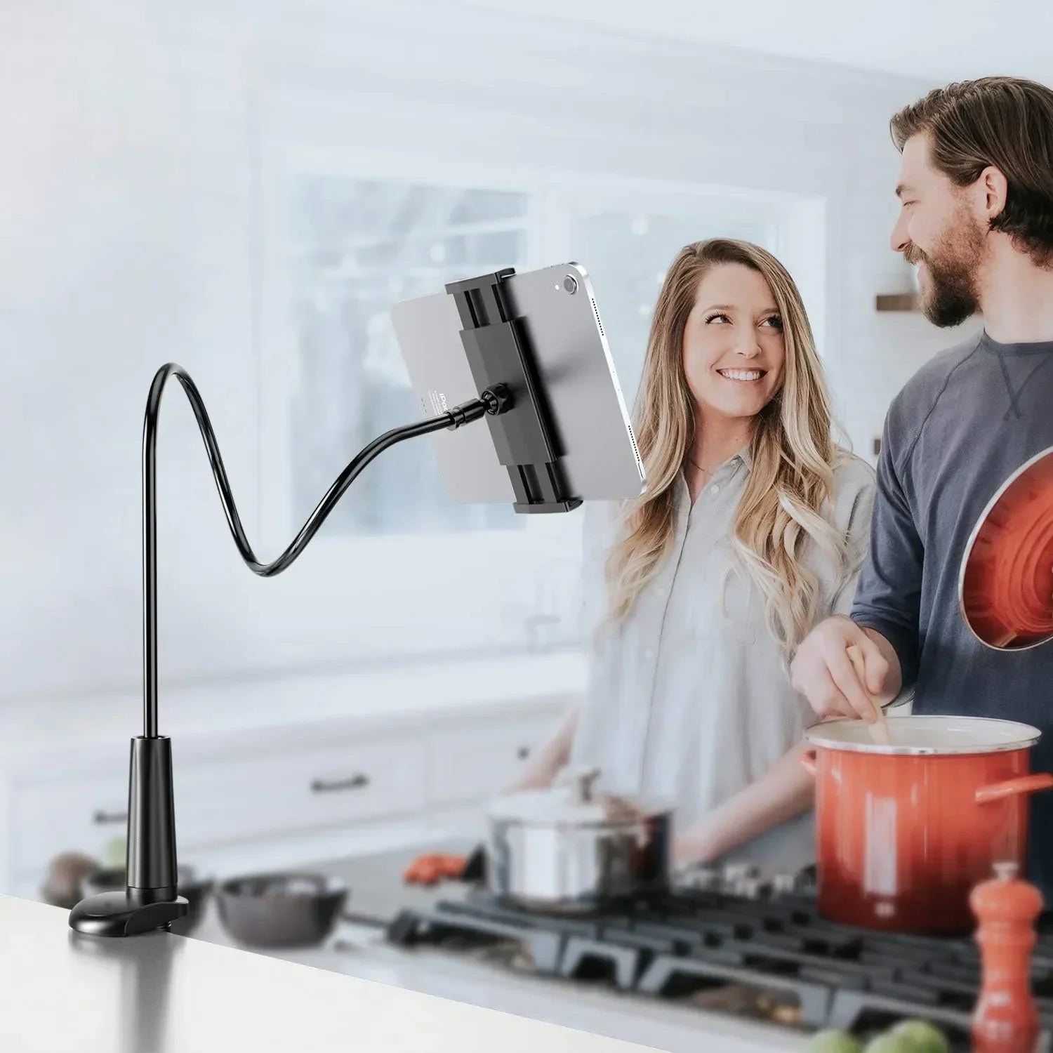 Multifunctional Lazy Phone and Tablet Universal Holder 80cm Tablet Holder Stand for iPad Air Mini or Other 4.7-10.5" Devices