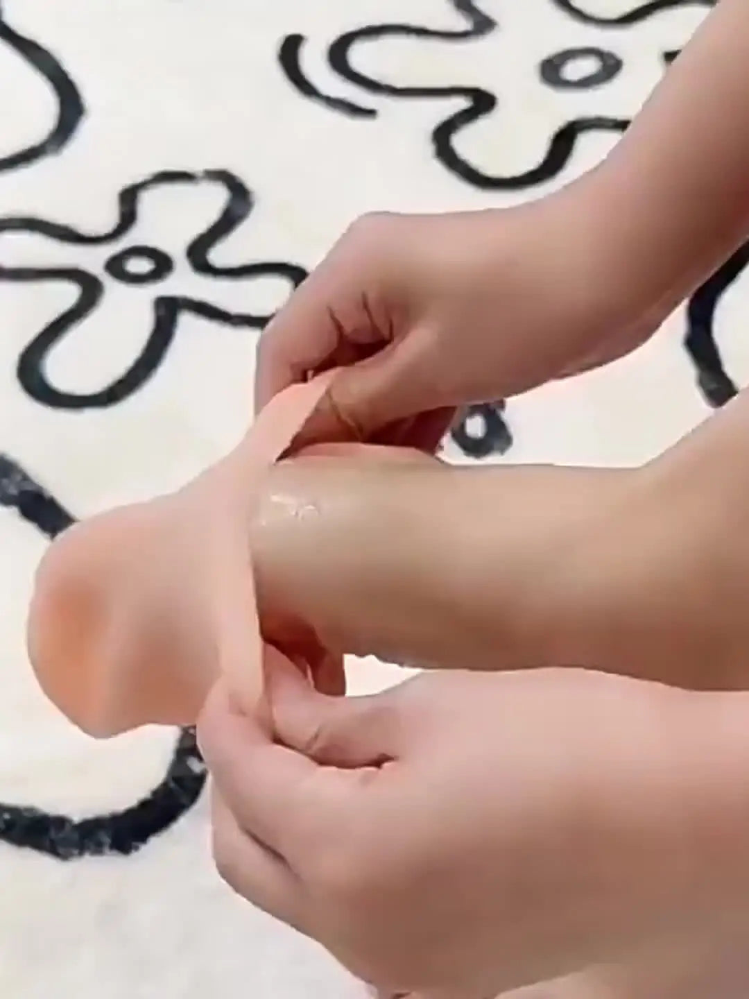 2 Pack Silicone Moisturizing Foot Socks for Dry Cracked Feet Foot Care Socks Spa Pedicure Socks Massage Moisturizing Gel Socks