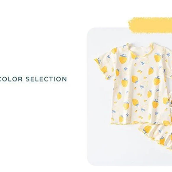 Girls Summer Pajama Sets Stylish Cartoon Pattern Printing Short Sleeve Top and Pants Made from Luxurious Cozy Ice Silk Material