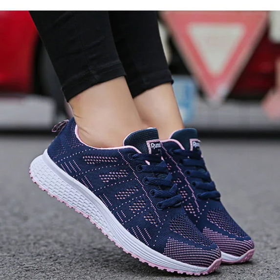 Women Casual Shoes Fashion Breathable Walking Mesh Flat Shoes Sneakers Women 2021 Gym Vulcanized Shoes White Female Footwear