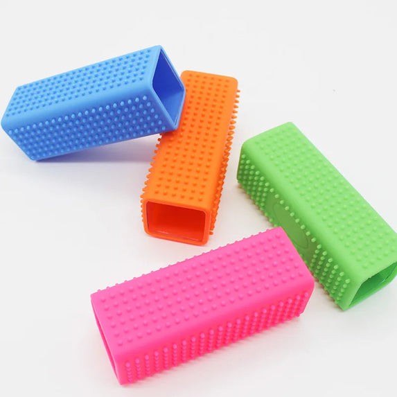 1PC Silicone Hollow Rubber Pet Dog Cat Hair Remover Cars Furniture Carpet Clothe Sofa Cleaner Brush Cat Massage Clean Hair Brush