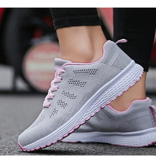 Women Casual Shoes Fashion Breathable Walking Mesh Flat Shoes Sneakers Women 2021 Gym Vulcanized Shoes White Female Footwear