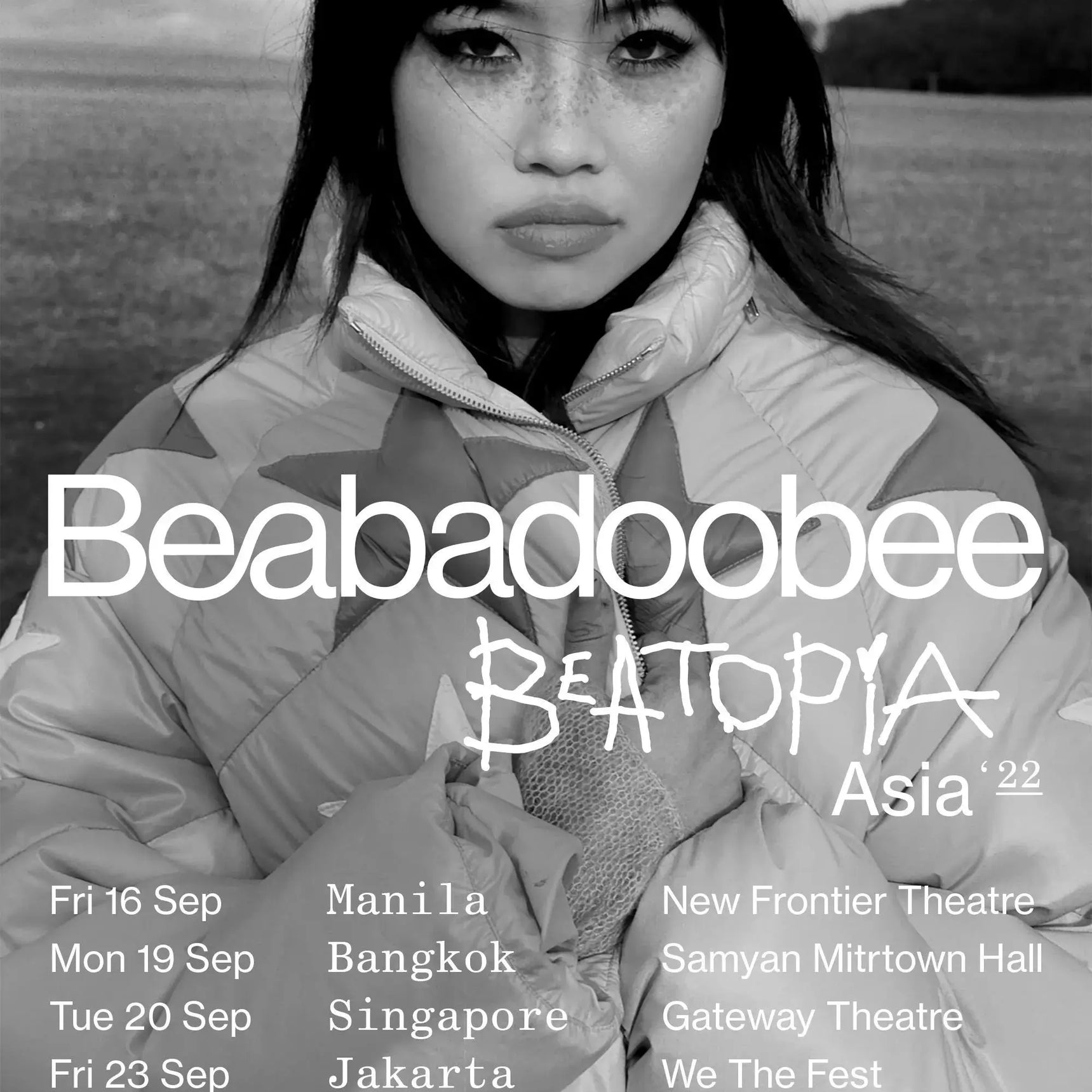 Famous Pop Singer Star Beabadoobee Poster Retro Music Album Cover Canvas Painting Wall Art for Bar Club Room Home Decor Fan Gift