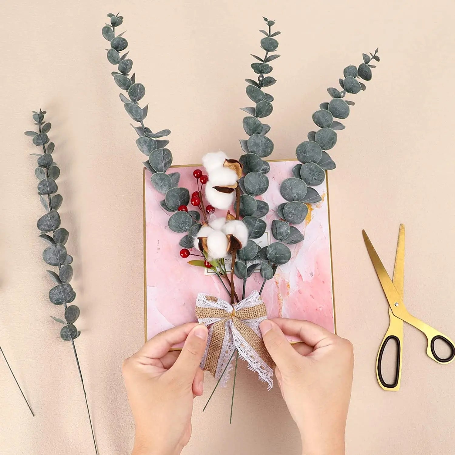Yannew 12pcs Artificial Eucalyptus Stems Silver Dollar Greenery Fake Plants for Wedding Bouquet Floral Arrangement Home Decor