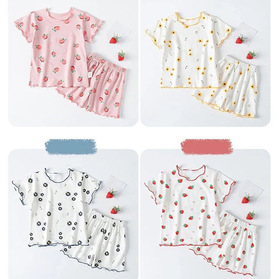 Girls Summer Pajama Sets Stylish Cartoon Pattern Printing Short Sleeve Top and Pants Made from Luxurious Cozy Ice Silk Material