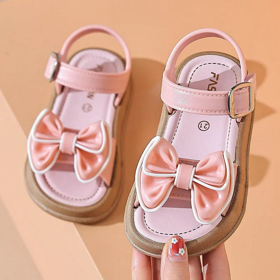 Girls Baby Bow Sandals Summer New Versatile Anti Slip Outdoor Student Princess Sandals Sweet Fashion Summer Kids Beach Sandals