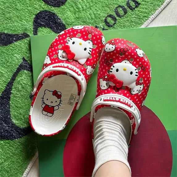 In Stock kawaii Hello Kitty Sanrio Hole Sandals Slippers Sandals Kawaii Eva Anime Home Beach Shoes Summer Slippers For Adult Kid