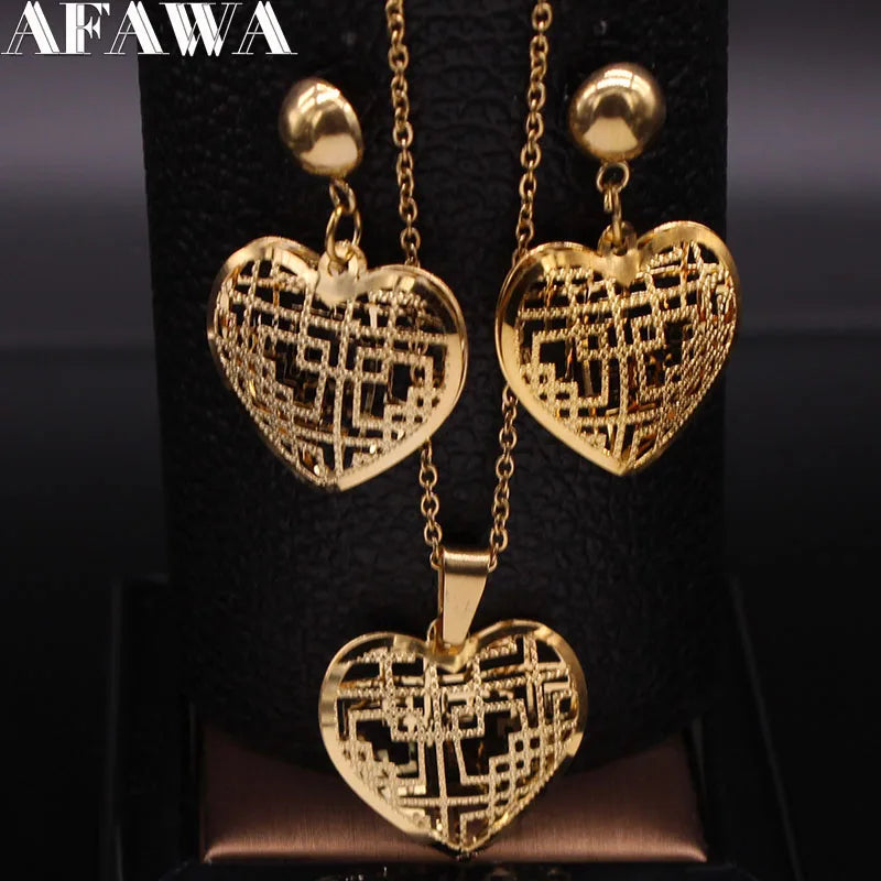 2025 Fashion Heart Stainless Steel Jewelry Set for Women Hollow Small Gold Color Earring Necklace Sets set de joyas S1537S01