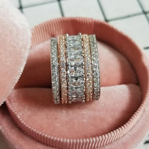 Huitan Luxury Two-Tone Wide Rings for Women Full Brilliant Cubic Zirconia Exquisite Superb Party Jewelry Trendy Chic Accessories